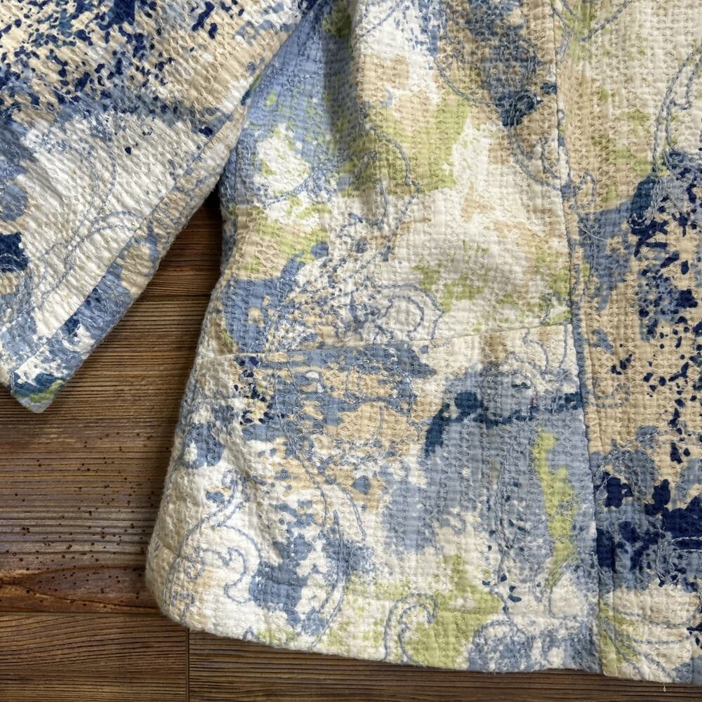 Coldwater Creek Blue White Painterly Floral Front Zip Jacket Size 14P MSRP $119 - Picture 6 of 10